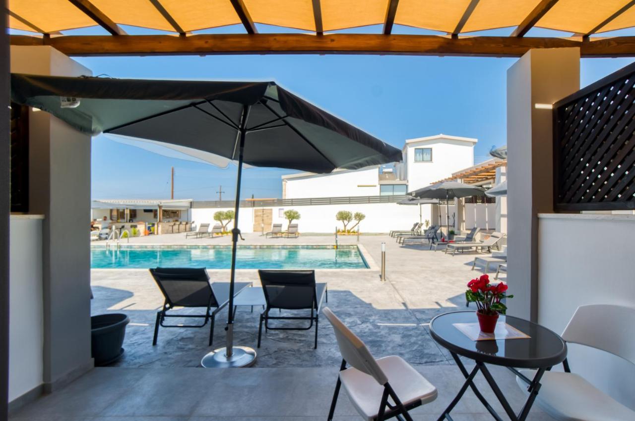 Antesia Coral Bay Resort By Ezoria Villas - Adults Only Buitenkant foto