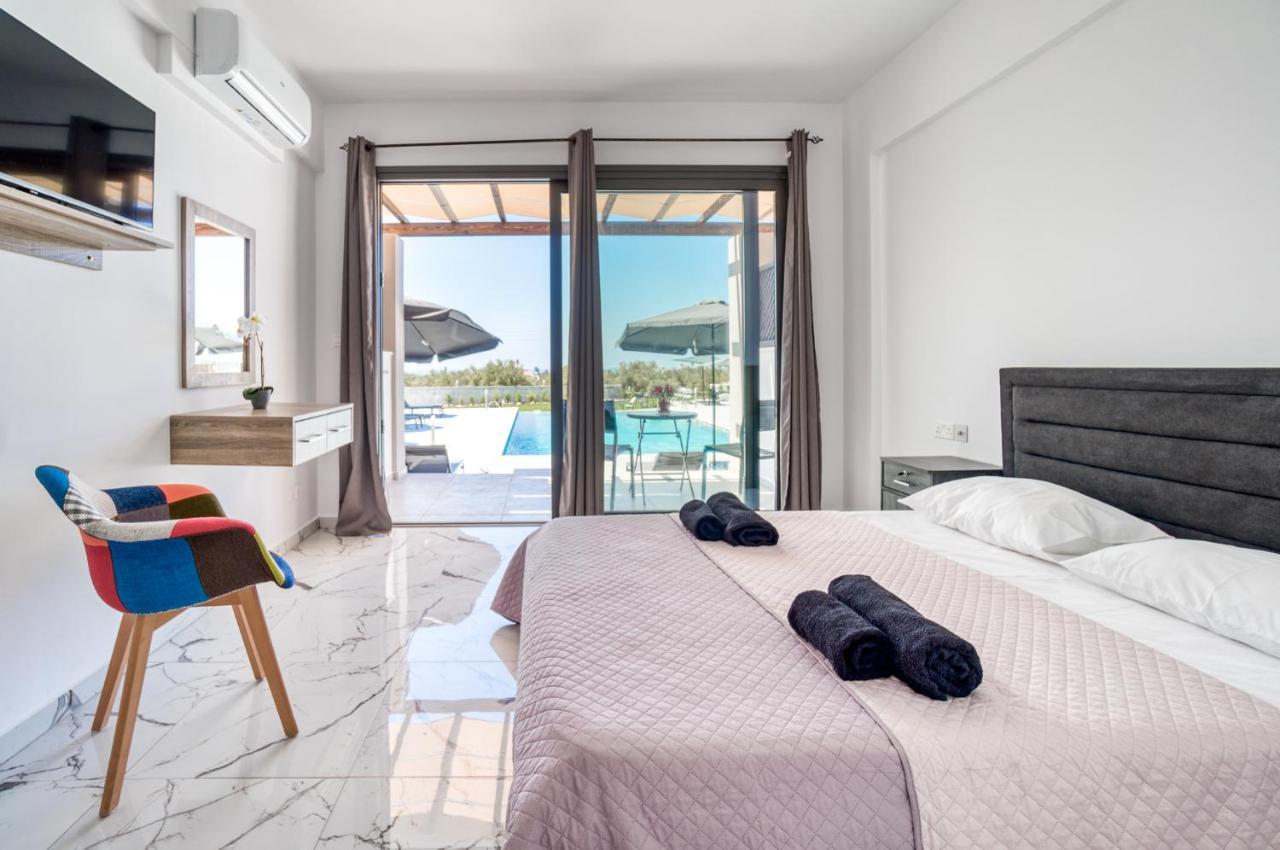 Antesia Coral Bay Resort By Ezoria Villas - Adults Only Buitenkant foto